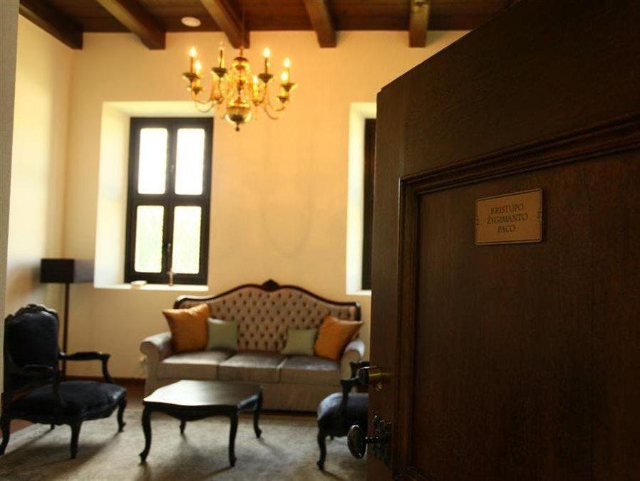 Monte Pacis In Pazaislis Hotel Каунас Екстериор снимка