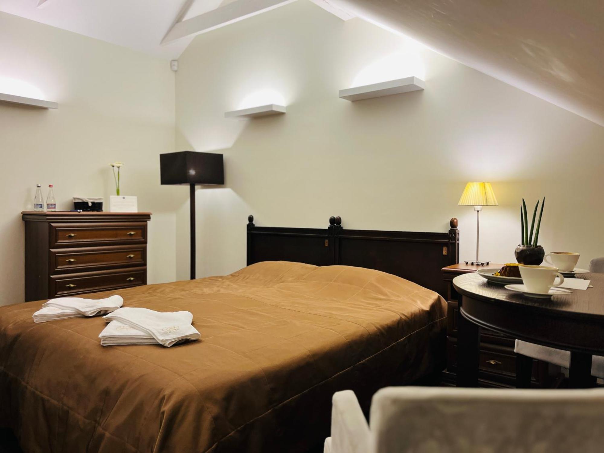 Monte Pacis In Pazaislis Hotel Каунас Екстериор снимка